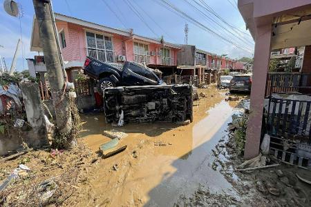 Es handelt sich um eine der schlimmsten Flutkatastrophen der vergangenen Jahre.