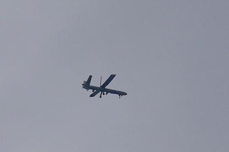 Zwei Menschen werden bei israelischen Luftschlägen im Libanon getötet. Mehrere werden verletzt.