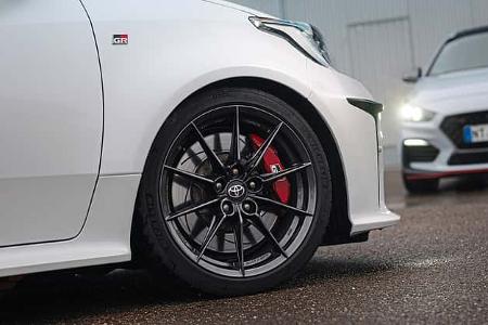 Toyota GR Yaris, Reifen