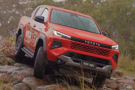 11/2025 Toyota Hilux Premiere