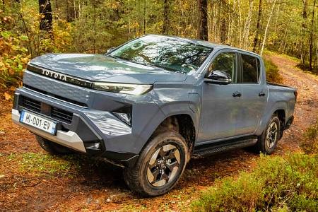 11/2025 Toyota Hilux Premiere