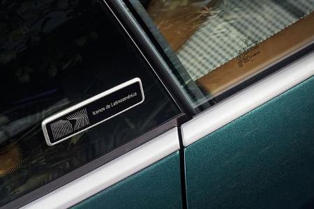 Porsche 911 GT3 Touring Ocelot Sonderwunsch