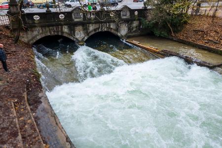 Die Welle war kurz wieder da - jetzt ist sie wieder weg. 