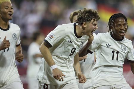 Knoten geplatzt: Deutsche U17 furios in die K.o.-Runde
