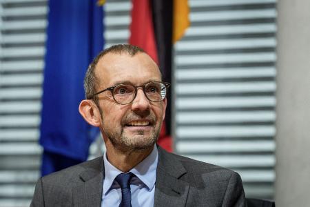 Der CDU-Politiker Thomas Röwekamp ist Vorsitzender des Verteidigungsausschusses.