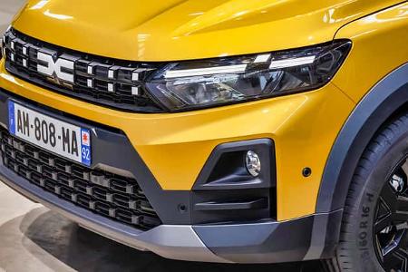 10/2025 Dacia Sandero und Stepway Facelift Modelljahr 2026