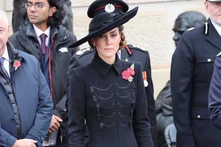 Prinzessin Kate versieht Gedenkkranz mit persönlicher Botschaft
