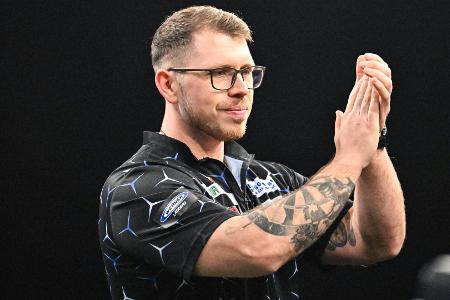 Darts: Wenig dritter Deutscher im Achtelfinale