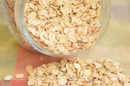 Gesundes Frühstück mit Haferflocken