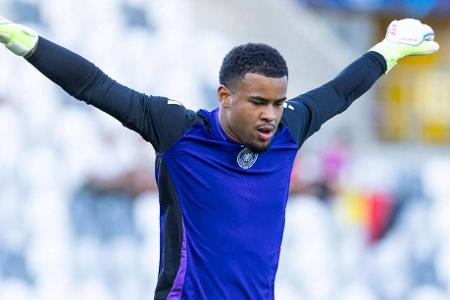 Noah Atubolu (SC Freiburg) - Nach 22 Einsätzen für die deutsche U21 steht Atubolu zum zweiten Mal im Kader der A-Elf. Große Hoffnungen auf einen Einsatz darf sich der Freiburger aber nicht machen.