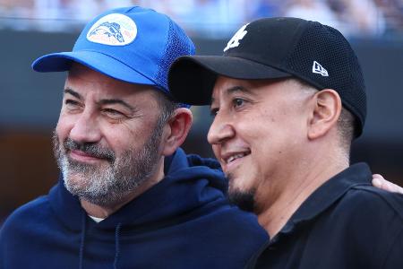 Jimmy Kimmel und Cleto Escobedo III