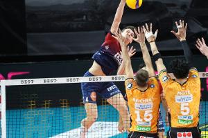 Volleyball: Lüneburg besiegt Berlin deutlich