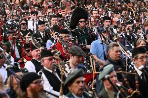 Eine von AC/DC's berühmtesten Rockhymnen erfüllte die Innenstadt.