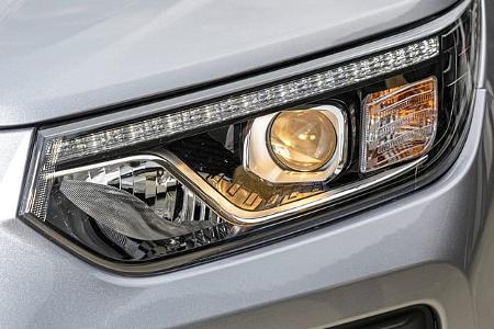 KGM Tivoli, Scheinwerfer