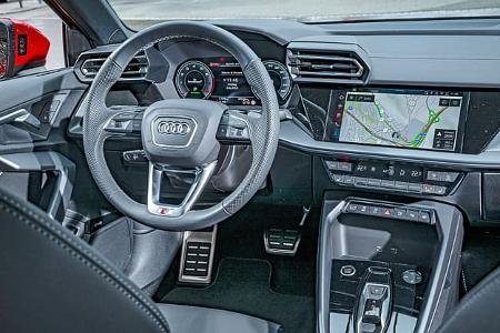 Audi A3, Cockpit