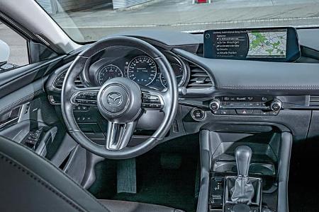 Mazda 3, Cockpit