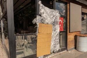 Die Behörden haben einen Laden im Stadtteil Ortaköy schließen lassen.