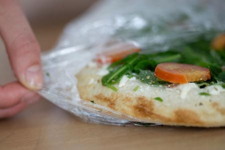 Wird Tiefkühlpizza künftig teuer? (Archivbild) 