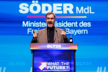 Markus Söder (CSU), Ministerpräsident von Bayern, spricht beim Deutschlandtag der Jungen Union. 