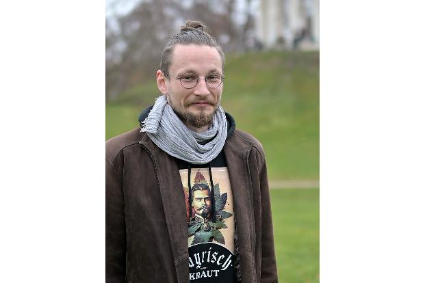 Er ist einer von zwei Klägern in dem Normenkontrollverfahren.