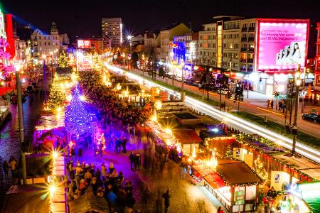 Weihnachtsmarkt Santa Pauli in Hamburg
