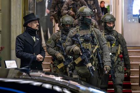 Der Besuch von Merz in Frankfurt lief unter hohen Sicherheitsvorkehrungen