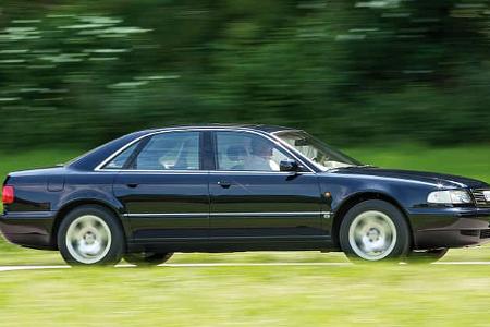 Audi A8 4.2 Quattro (D2), Seitenansicht