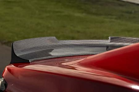 Chevrolet Camaro ZL1 NASCAR Carbon Performance Package