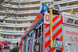 üchenbrand im Wohnpark Gronau - Feuerwehr setzt Löschmaßnahmen ein