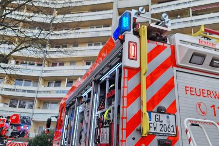 üchenbrand im Wohnpark Gronau - Feuerwehr setzt Löschmaßnahmen ein
