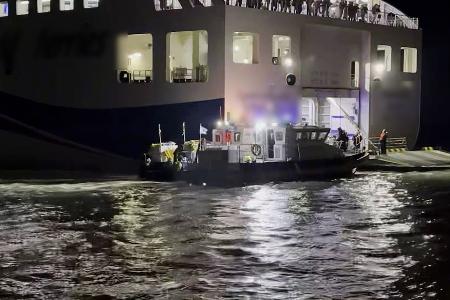 Die Küstenwache ist im Einsatz.