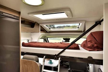 Carado V347 Familien-Wohnmobil Klapp-Bett