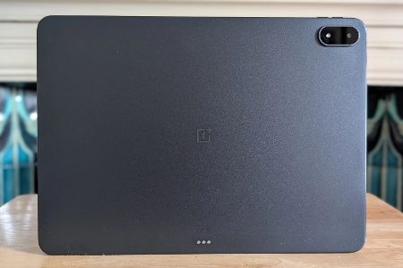OnePlus Pad 3: Mittelklasse-Tablet mit starker Performance, hochwertigem Display, langer Akkulaufzeit, durchdachtem Design und Software, jedoch ohne Wasser- und Staubschutz.