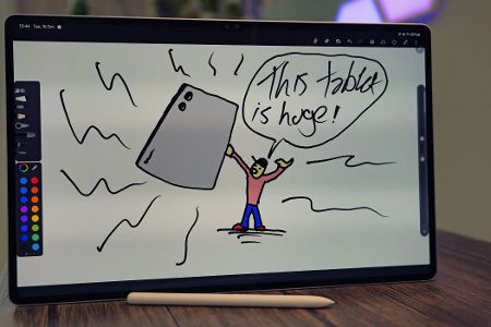 Samsung Galaxy Tab S10 Ultra: Bestes Android-Tablet, aber teuer; wer sparen will, findet mit dem Tab S9 Ultra fast identisches Erlebnis, Zubehör bleibt kompatibel.