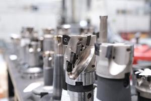 Für Deutschlands Maschinenbauer läuft vor allem das Geschäft mit den USA schlecht - Handelshürden und Zölle belasten. (Symbolbild)