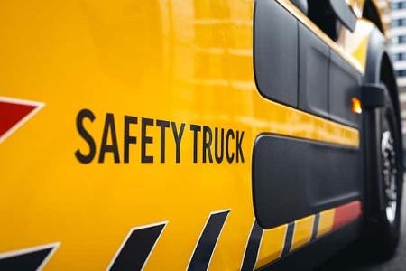 11/2025 Mercedes eActros Safety Truck