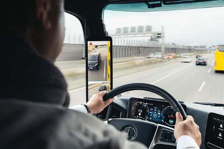 11/2025 Mercedes eActros Safety Truck