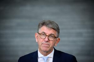 Die Übertragung von Weimers Geschäftsanteilen soll bis Jahresende vollzogen sein. (Archivbild)