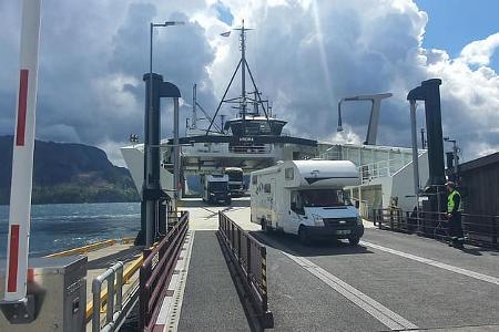 Fähre abladen, Norwegen, Camping, Frankia Neo, Wohnmobil
