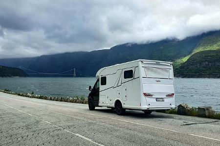 Straßenrand, Norwegen, Camping, Frankia Neo, Wohnmobil