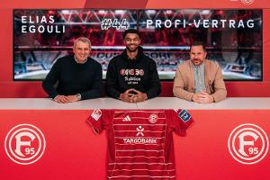 Egouli unterschreibt Profivertrag bei Fortuna