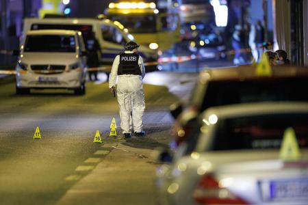 Bei den Schüssen vor dem Landgericht waren vier Menschen verletzt worden, teilweise schwer. (Archivbild)