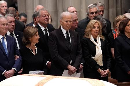 Seltener Auftritt: Joe Biden besucht Dick Cheneys Trauerfeier