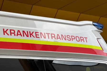 In einem winzigen Spalt war ein junger Deutscher im österreichischen Wintersportort Sölden stundenlang eingeklemmt.