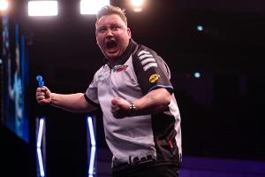 Vor WM-Auslosung: Schindler baut Bestmarke aus