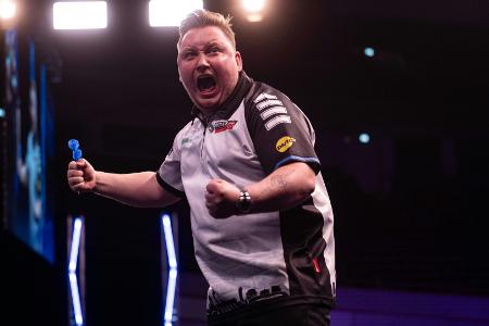 Vor WM-Auslosung: Schindler baut Bestmarke aus