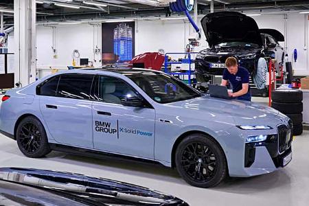 BMW i7 mit Feststoff-Batterie