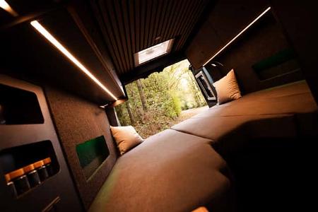 Campingbus, Renault Master, BS Camperwerk, Heck, Einzelbetten