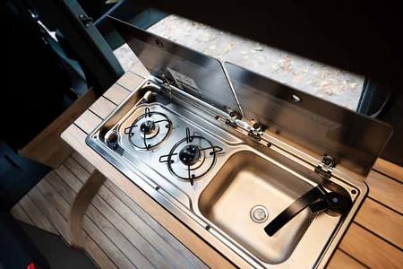 Campingbus, Renault Master, BS Camperwerk, Herd, Spüle