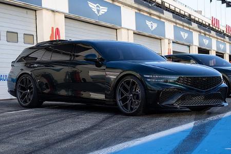 Genesis G90 Wingback Concept Kombi